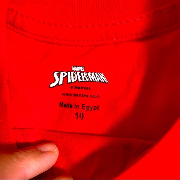 Spider-Man Graphic T-Shirt - Picture 6 of 6